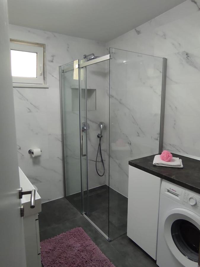 Apartman Koko With Private Jacuzzi 마카르스카 외부 사진