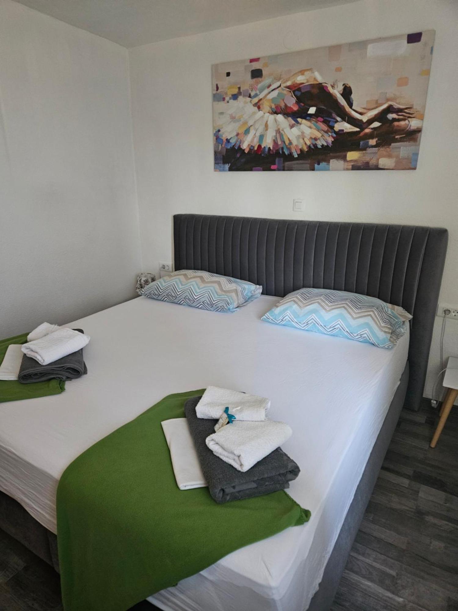 Apartman Koko With Private Jacuzzi 마카르스카 외부 사진